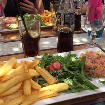 Beach Club - Tartare de saumon (agrumes) : très bon - French Near Me - St Laurent du Var, 06
