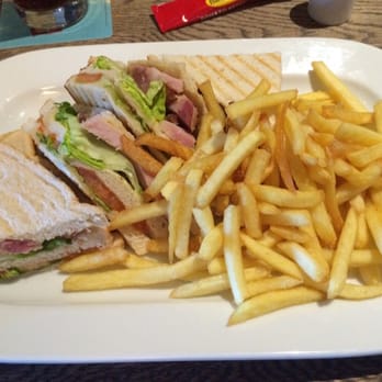 The Golden Ball - BLT - Gastropubs Near Me - Dublin, D