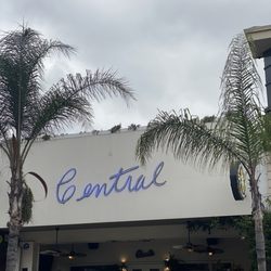 Estación Central - Entrance