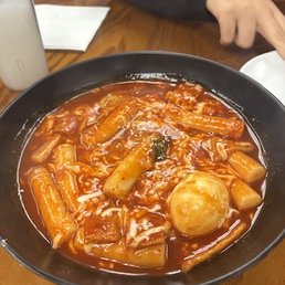 Tteokbokki with cheese