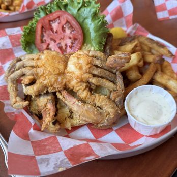 Ship Bottom Shellfish - Soft shell crab sandwich - Seafood Near Me - Ship Bottom, New Jersey