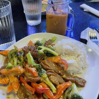 Time Bistro - Vegan beef and vegetables - Vietnamese Near Me - Seattle, Washington Time Bistro - Vegan beef and vegetables - Vietnamese Near Me - Seattle, Washington