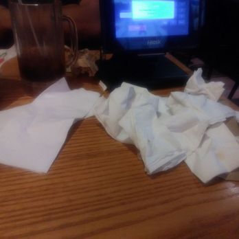 Chili's - Waiter never came back to clean the table - American Near Me - Buena Park, California