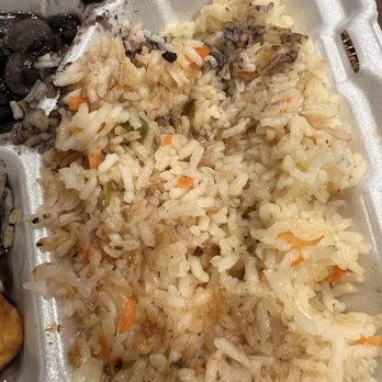Tipico Salvadoreno - Looked like vegetable fried rice from a Chinese restaurant. Was really moist and greasy as well. Horrible even w the beans. - Salvadoran Near Me - Norwood, Massachusetts Tipico Salvadoreno - Looked like vegetable fried rice from a Chinese restaurant. Was really moist and greasy as well. Horrible even w the beans. - Salvadoran Near Me - Norwood, Massachusetts