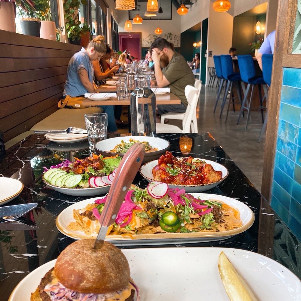 Avo - Cali Burger, OG Nachos - Cocktail Bars Near Me - Nashville, Tennessee