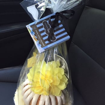 Nothing Bundt Cakes - Bakeries Near Me - San Diego, California