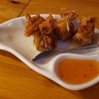Mango Thai - Golden bags - Thai Near Me - West Newton, Massachusetts Mango Thai - Golden bags - Thai Near Me - West Newton, Massachusetts