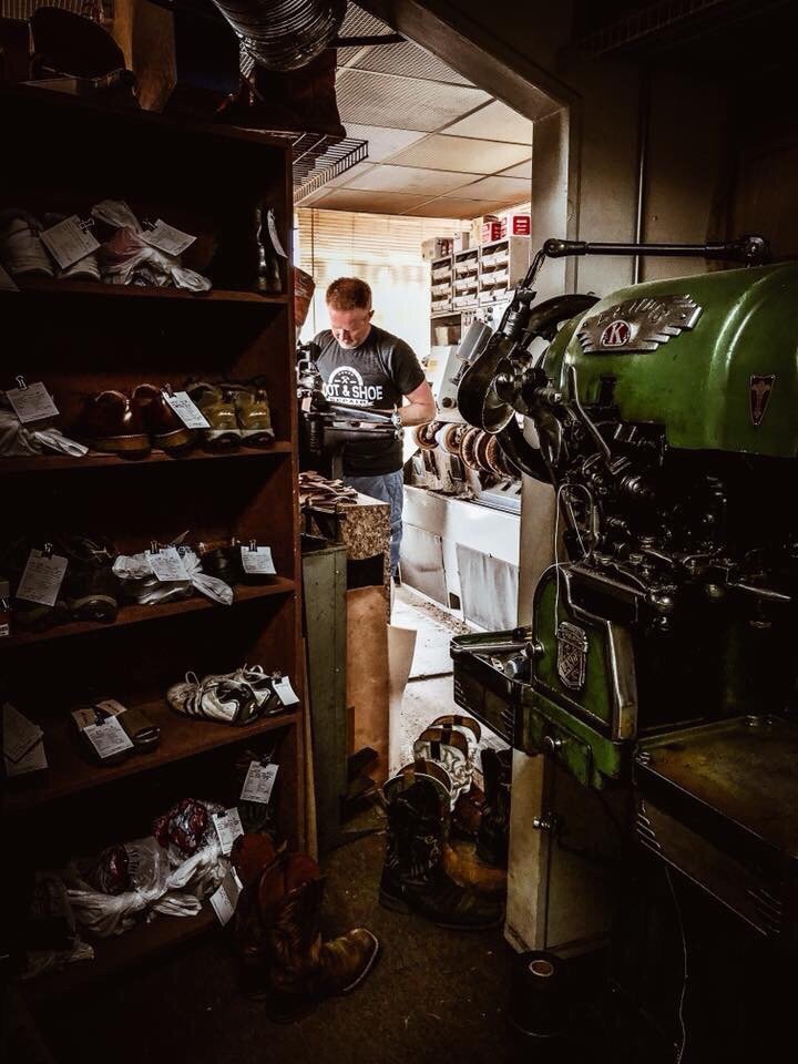 STILLWATER SHOE REPAIR Updated September 2024 10 Photos 712 E 6th