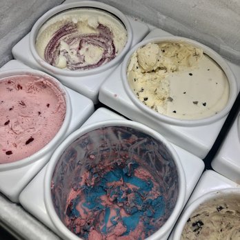 Nina's Sweet Shoppe - a variety of ice creams - Ice Cream & Frozen Yogurt Near Me - Lake George, New York Nina's Sweet Shoppe - a variety of ice creams - Ice Cream & Frozen Yogurt Near Me - Lake George, New York