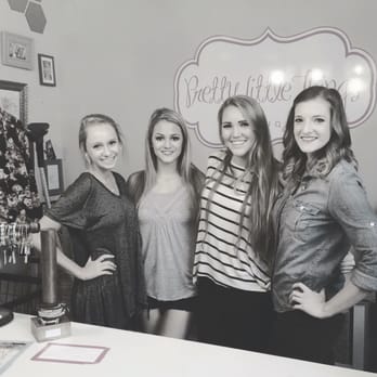 Pretty Little Things Boutique - Women's Clothing Near Me - Houston, Texas Pretty Little Things Boutique - Women's Clothing Near Me - Houston, Texas