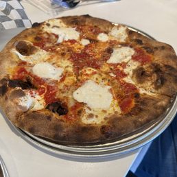 4 cheese pizza 4 cheese pizza