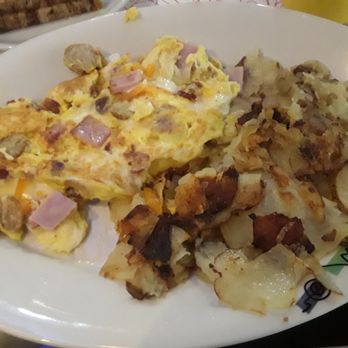 Vernon Diner - 8/14/25 - Diners Near Me - Vernon, Connecticut