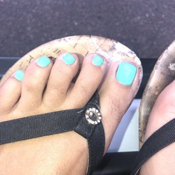 Sun Palm Nails - Toe nails looked horrible - Nail Salons Near Me - Phoenix, Arizona