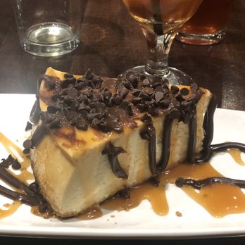 5th Tavern - Turtle Cheesecake - New American Near Me - Bloomfield Hills, Michigan