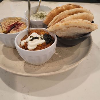 Maydoon - Dip Trio - Persian/Iranian Near Me - Sacramento, California