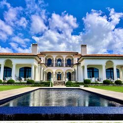 Blue Mind Pools - Sarasota Luxury Pool Service, Repairs & Construction