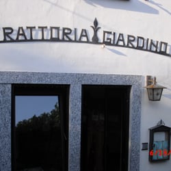 Trattoria Giardino - .Versteckt in der Altstadt von Cannero am Lago Maggiore gelegen:Trattoria Giardino.