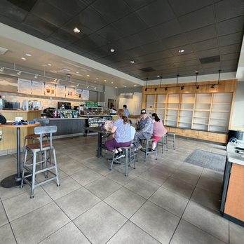 Starbucks - Coffee & Tea Near Me - Pasadena, California Starbucks - Coffee & Tea Near Me - Pasadena, California
