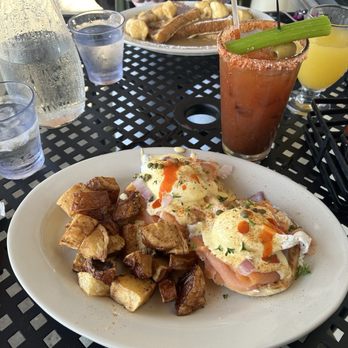Sunset Grill - Salmon Eggs Benedict - American Near Me - Fredericksburg, Texas Sunset Grill - Salmon Eggs Benedict - American Near Me - Fredericksburg, Texas