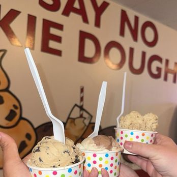 Cookie Dough Creations - Ice Cream & Frozen Yogurt Near Me - Naperville, Illinois