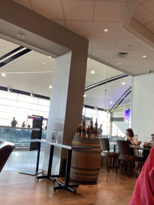 Vino Volo by null