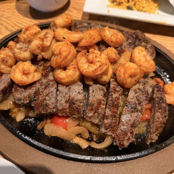 Chili's - Combo Fajitas for 2 - Tex-Mex Near Me - Reno, Nevada Chili's - Combo Fajitas for 2 - Tex-Mex Near Me - Reno, Nevada