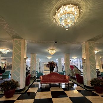 The Greenbrier - Lobby - Resorts Near Me - White Sulphur Springs, West Virginia The Greenbrier - Lobby - Resorts Near Me - White Sulphur Springs, West Virginia