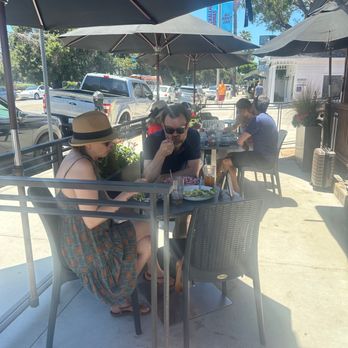 Il Tramezzino - Studio City - Exterior Seating - Italian Near Me - Studio City, California