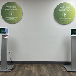Quest Diagnostics - Only check in option -- what if a patient has questions ? Need at least 1 human being for process, this service can be improved