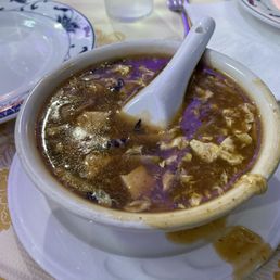 Hot and sour soup gets an A+, despite sloppy serving