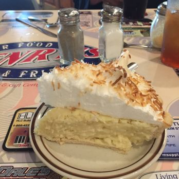 Henry's Restaurant - Fabulous pie! - American Near Me - Ottawa, Ohio Henry's Restaurant - Fabulous pie! - American Near Me - Ottawa, Ohio