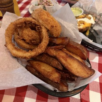 Star Rover - Onion rings / Potato wedges - Steakhouses Near Me - Houston, Texas Star Rover - Onion rings / Potato wedges - Steakhouses Near Me - Houston, Texas