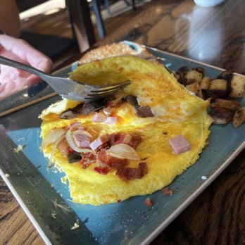 First Watch - The Works Omelette - Breakfast & Brunch Near Me - Brooksville, Florida First Watch - The Works Omelette - Breakfast & Brunch Near Me - Brooksville, Florida