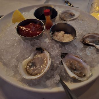 Prime One Twelve - West Coast Oysters - Steakhouses Near Me - Miami Beach, Florida