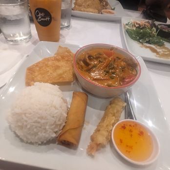 Chili Basil Thai Cuisine - Panang Curry (with beef) with fried veggies egg roll, fried wonton - Thai Near Me - Ventura, California Chili Basil Thai Cuisine - Panang Curry (with beef) with fried veggies egg roll, fried wonton - Thai Near Me - Ventura, California