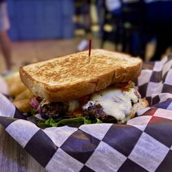 The Box Sports Bar & Grill