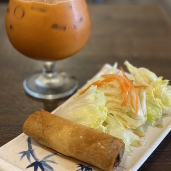 Siam Le Bien - Lunch combo comes with spring roll - Thai Near Me - Burnaby, British Columbia Siam Le Bien - Lunch combo comes with spring roll - Thai Near Me - Burnaby, British Columbia