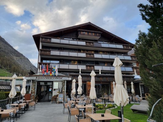 Photo of Best Western Alpen Resort Hotel - Zermatt, VS, CH. Front of the hotel