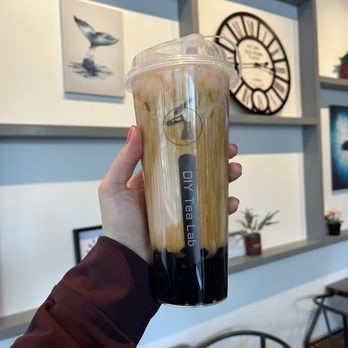 DIY Tea Lab - Ballard - Brown sugar with black milk tea and boba - Bubble Tea Near Me - Seattle, Washington DIY Tea Lab - Ballard - Brown sugar with black milk tea and boba - Bubble Tea Near Me - Seattle, Washington