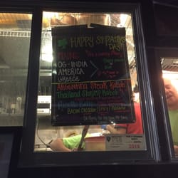 Far-Out Fred's Food Truck - 2 star food truck. Don't bother.