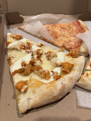 Tony's Pizza by null