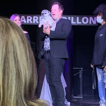 Farrell Dillon Comedy Magic Show - Magicians Near Me - Las Vegas, Nevada Farrell Dillon Comedy Magic Show - Magicians Near Me - Las Vegas, Nevada
