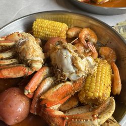 Red Crab - North Charleston - M11. Dungeness Crab M2. Shrimp Headless