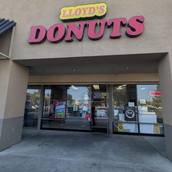 Lloyd's Donut Kitchen - Brick and mortar - Donuts Near Me - Fremont, California Lloyd's Donut Kitchen - Brick and mortar - Donuts Near Me - Fremont, California