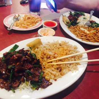 China Kitchen - Mongolian beef with rice or chow mien. So good! - Szechuan Near Me - Ventura, California