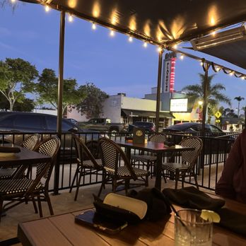 Seven Seas Bar and Grill - Outdoor patio, dog friendly - Seafood Near Me - Vista, California Seven Seas Bar and Grill - Outdoor patio, dog friendly - Seafood Near Me - Vista, California