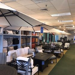 Fortunoff Backyard Store