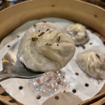 XO Restaurant - Oxtail XLB - Asian Fusion Near Me - Honolulu, Hawaii