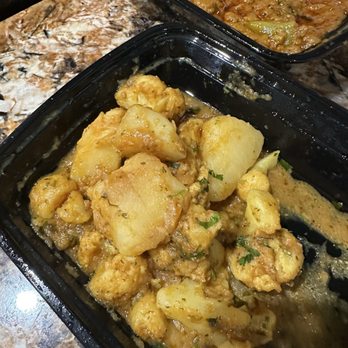 Amaravati Indian Restaurant - Aloo gobi .. potato & cauliflower - Indian Near Me - Los Alamitos, California