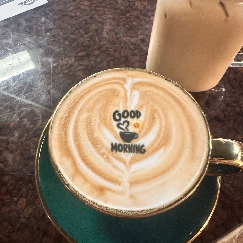 Baldwin Perk - Cappuccino - Cafes Near Me - Orlando, Florida Baldwin Perk - Cappuccino - Cafes Near Me - Orlando, Florida